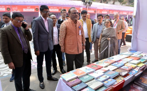 ঢাকা বিশ্ববিদ্যালয়ে ৩-দিনব্যাপী নন-ফিকশন বইমেলা শুরু